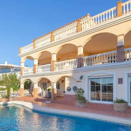 Carlos Golf Villa *